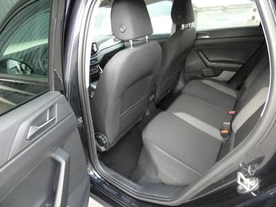 Volkswagen Taigo 1.0 TSI Life 1-Hand LED Navi Virtual SHZ — slika 8