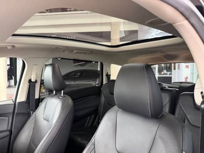 Ford S-Max 2.0 TDCi Titanium AWD 7-Sitzer Pano — slika 15
