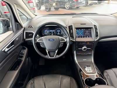 Ford S-Max 2.0 TDCi Titanium AWD 7-Sitzer Pano — slika 11