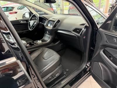 Ford S-Max 2.0 TDCi Titanium AWD 7-Sitzer Pano — slika 16