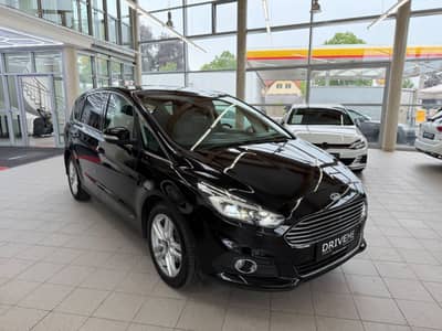 Ford S-Max 2.0 TDCi Titanium AWD 7-Sitzer Pano — slika 4