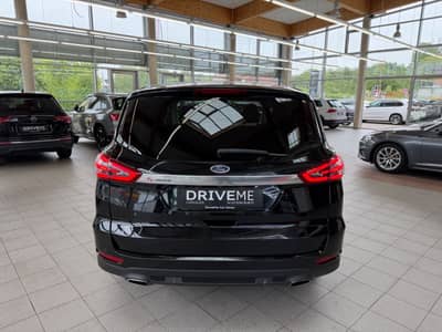 Ford S-Max 2.0 TDCi Titanium AWD 7-Sitzer Pano — slika 9