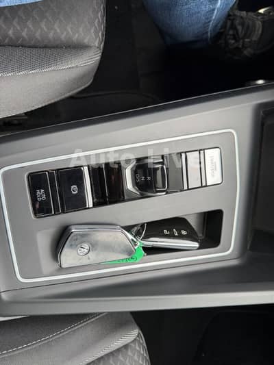 Volkswagen Golf 8 2.0 TDI ACTIVE*DSG*VIR*PAN*IQ-LED*HEAD-UP — slika 26