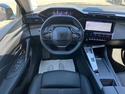 Peugeot 308 SW Allure ACC/360°/LED/Assistenz/Sitzheizung — slika 9