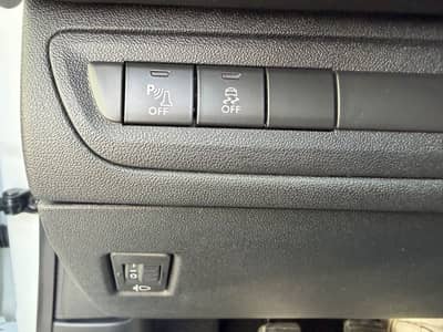 Peugeot 2008 Active*KLIMA*105.000km*PDC*Sitzheizung* — slika 18