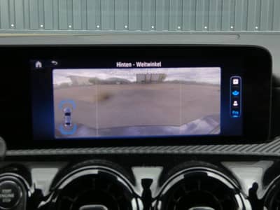 Mercedes-Benz A 180 d DCT LED Navi Teilleder SHZ Kamera 1-Hand — slika 10