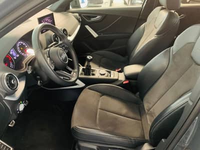 Audi Q2 35 TFSI S line°KAMERA°PANORAMA°AHK°1.Hd° — slika 21