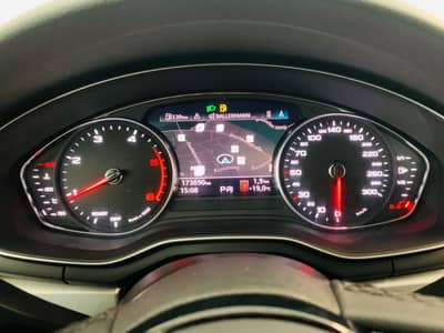 Audi A4 Avant 35 TDI S tronic°PANO°KAM°SHZ°Sportsitze — slika 10