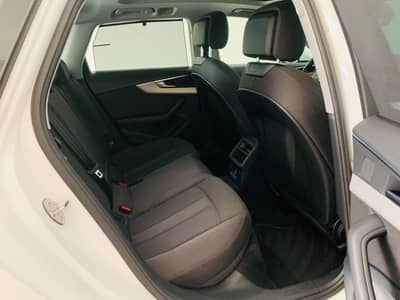 Audi A4 Avant 35 TDI S tronic°PANO°KAM°SHZ°Sportsitze — slika 20