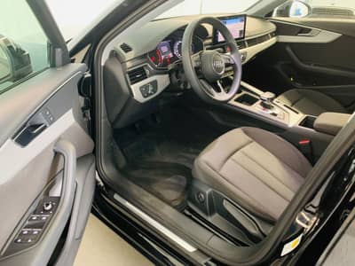 Audi A4 Avant 35 TDI S tronic°LED°SHZ°NAVI°PDC°1.Hd° — slika 16