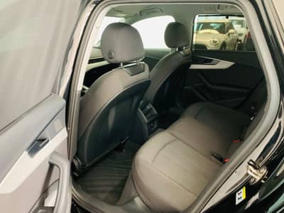 Audi A4 Avant 35 TDI S tronic°LED°SHZ°NAVI°PDC°1.Hd° — slika 23