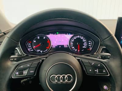 Audi A4 Avant 35 TDI S tronic°LED°SHZ°NAVI°PDC°1.Hd° — slika 14