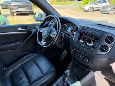 Volkswagen Tiguan 2.0 TDI Sport&Style 4M R LINE AHK XEN DSG — slika 5