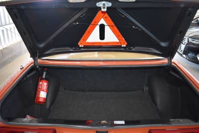 Mercedes-Benz E 250 6 Zylinder Benziner Zustand Top BRD H-Zula — slika 15