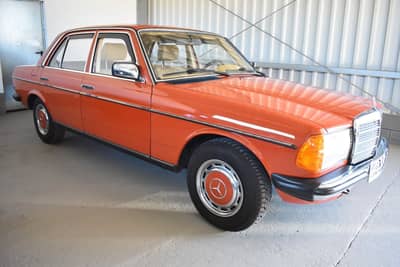 Mercedes-Benz E 250 6 Zylinder Benziner Zustand Top BRD H-Zula — slika 5