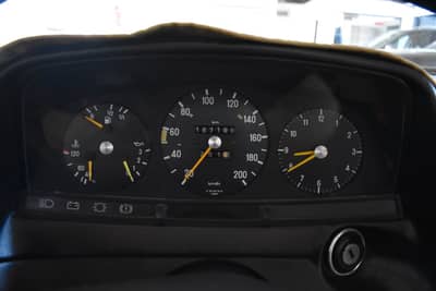 Mercedes-Benz 250 6 Zylinder Benziner Zustand Top BRD H-Zulass — slika 20