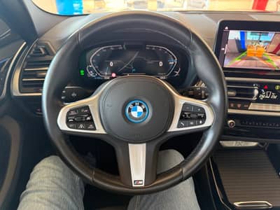 BMW iX3 Impressive PANO HEADUP M-SPORTPAKET — slika 13