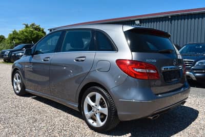 Mercedes-Benz B 200 CDI Automatik Sport Paket Navi Sitzheizung — slika 4