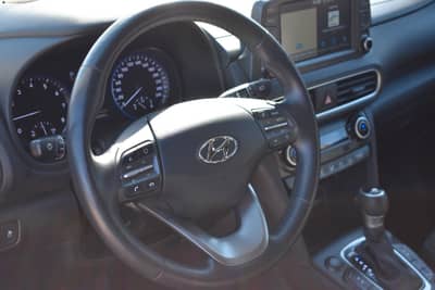 Hyundai Kona Premium 4WD HUD LED ACC Automatik 1.Hand — slika 16