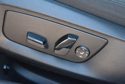 BMW 530 i Touring xDrive AHK Panorama LED Kamera — slika 16