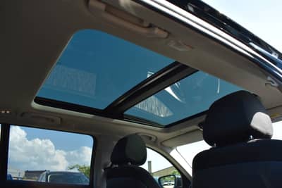BMW 530 i Touring xDrive AHK Panorama LED Kamera — slika 22
