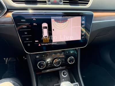 Skoda Superb 2.0 TDI*4x4*SCOUT*DSG*VIR*PANO*MATRIX*AHK — slika 12