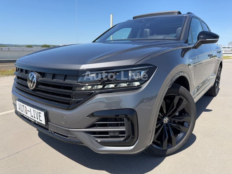 Volkswagen Touareg 3.0 TSI*R LINE*BlackS*PAN*MATRI*LUFT*VOL