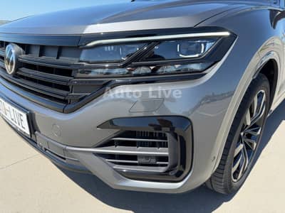 Volkswagen Touareg 3.0 TSI*R LINE*BlackS*PAN*MATRI*LUFT*VOL — slika 8