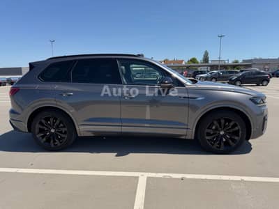 Volkswagen Touareg 3.0 TSI*R LINE*BlackS*PAN*MATRI*LUFT*VOL — slika 6