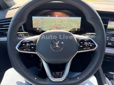Volkswagen Touareg 3.0 TSI*R LINE*BlackS*PAN*MATRI*LUFT*VOL — slika 10