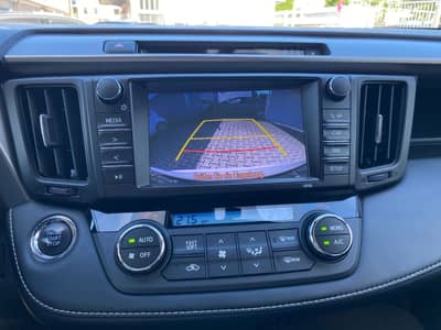 Toyota RAV4 Edition-S Nav/LED/AHK/Kamera/Spur/Allwetter — slika 11