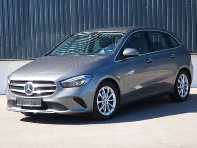 Mercedes-Benz B 180 d Aut LED Navi WIDESCREEN Teilleder RFK — slika 1