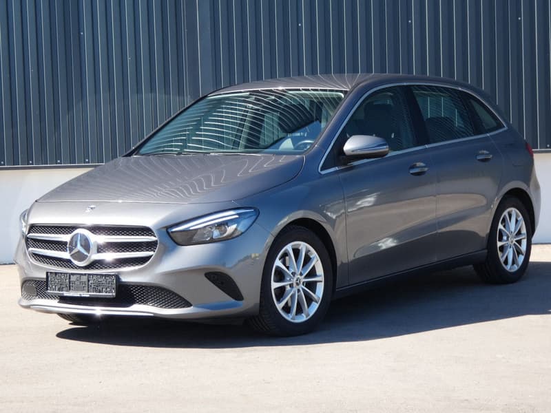 Mercedes-Benz B 180 d Aut LED Navi WIDESCREEN Teilleder RFK