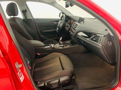 BMW 118 d Sport Line Aut°LED°TEMP°NAVI°PDC°H/K — slika 14