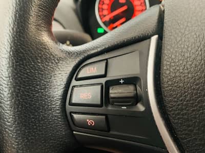 BMW 118 d Sport Line Aut°LED°TEMP°NAVI°PDC°H/K — slika 21