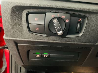 BMW 118 d Sport Line Aut°LED°TEMP°NAVI°PDC°H/K — slika 15