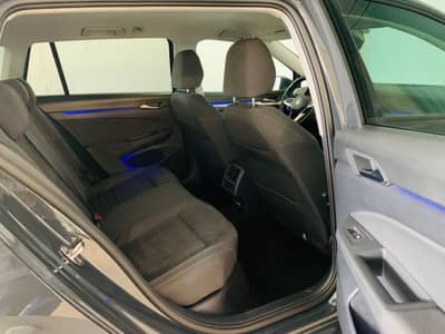 Volkswagen Golf VIII Variant Life — slika 18