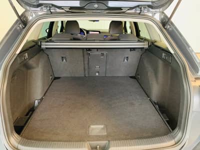 Volkswagen Golf VIII Variant Life — slika 7