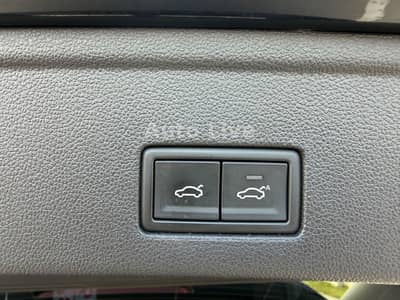 Volkswagen Touareg 3.0 TDI*R LINE*BlackS*PAN*MATRI*LUFT*VOL — slika 28