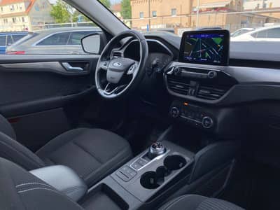 Ford Kuga Titanium Navi/LED/PDC/AHK/Assistenz/Sitzhzg — slika 13