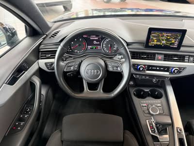 Audi A4 Lim. 35 TDI S-Line ACC LED PDC — slika 11