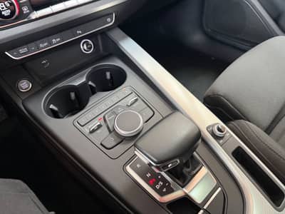 Audi A4 Lim. 35 TDI S-Line ACC LED PDC — slika 20