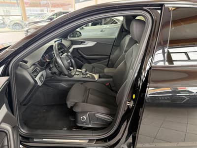 Audi A4 Lim. 35 TDI S-Line ACC LED PDC — slika 14