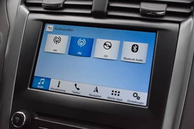 Ford Mondeo Turnier ST-Line Automatik Kamera Navi — slika 25