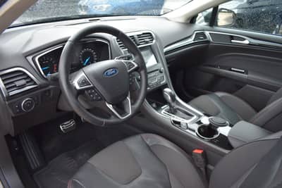 Ford Mondeo Turnier ST-Line Automatik Kamera Navi — slika 14