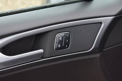 Ford Mondeo Turnier ST-Line Automatik Kamera Navi — slika 12