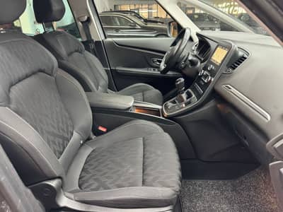 Renault Scenic IV Grand Limited/7 Sitze/Navi/Kamera/TOP — slika 14