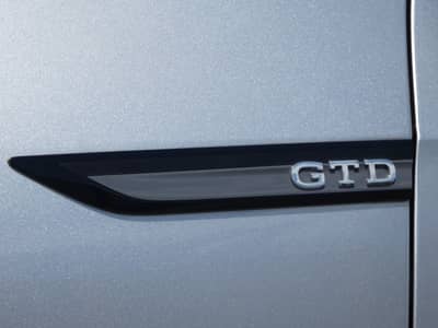 Volkswagen Golf 2.0 TDI DSG GTD LED+ Navi ACC 1-Hand 18" — slika 21