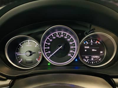 Mazda CX-5 Signature+ 2WD°KAMERA°-360°HUP°SHZ° — slika 10