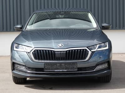 Skoda Octavia 2.0 TDI DSG Virtual Matrix Teilleder HUD — slika 31